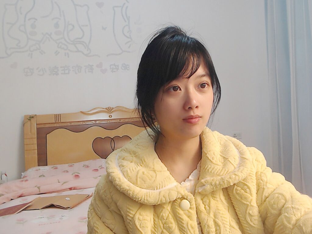MonicaRuth></p>

       
    </div>
    </div>
</div>
<div class=